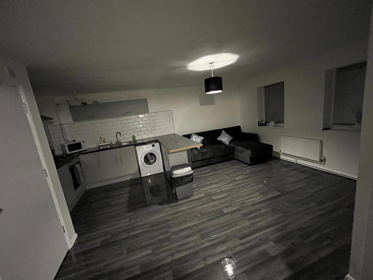 2 Bed Hengrove Villa Bristol Luaran gambar
